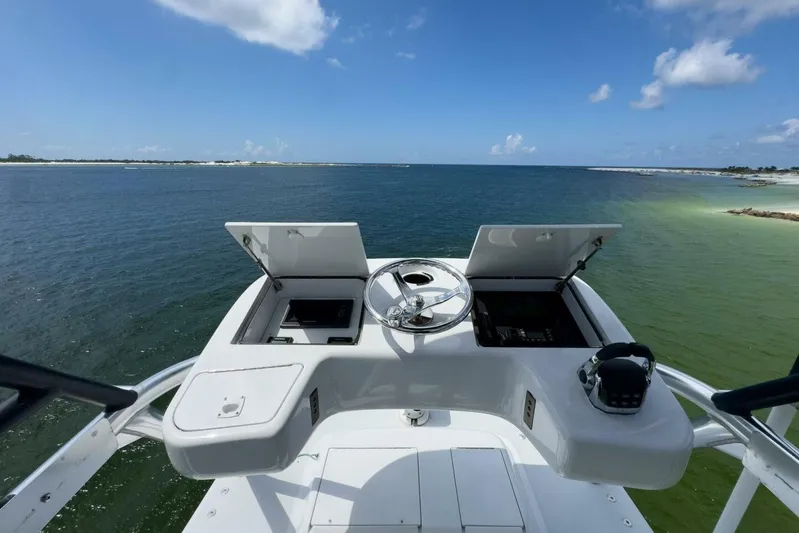 Perra Mala Yacht Photos Pics 2010 Spencer 57 Convertible- Perra Mala- Flybridge/ Tower