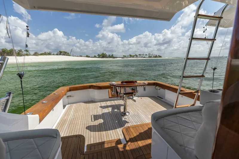 Perra Mala Yacht Photos Pics 2010 Spencer 57 Convertible- Perra Mala- Cockpit