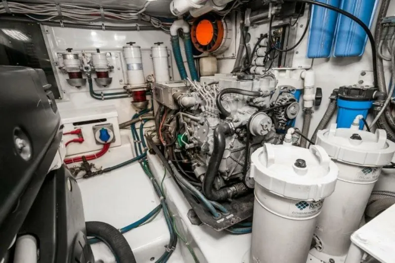 Perra Mala Yacht Photos Pics 2010 Spencer 57 Convertible- Perra Mala- Engine Room