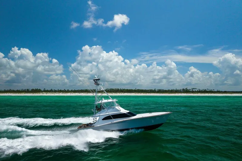 Perra Mala Yacht Photos Pics 2010 Spencer 57 Convertible- Perra Mala