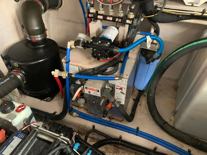 Slow Ride Yacht Photos Pics 