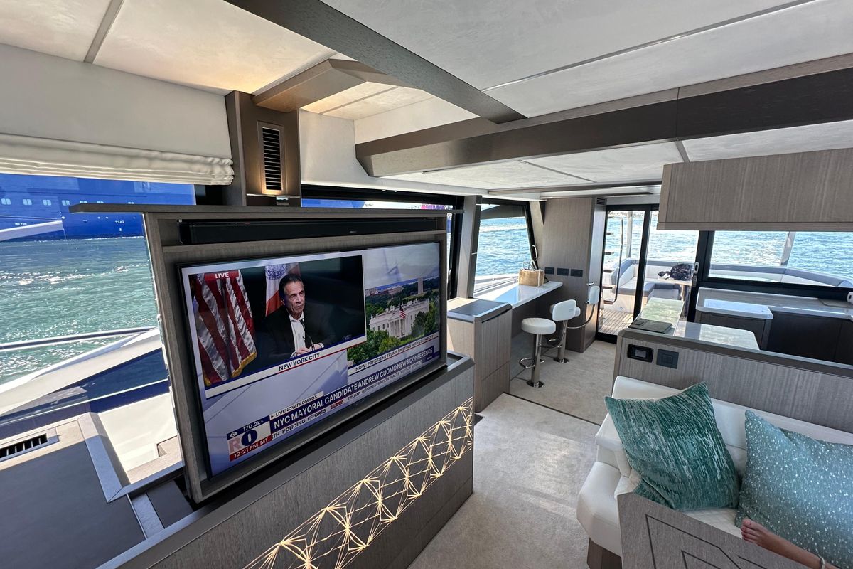 2025 Galeon 64 