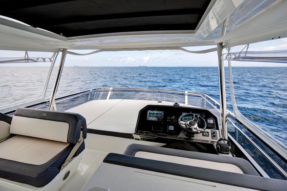 2025 Galeon 64 