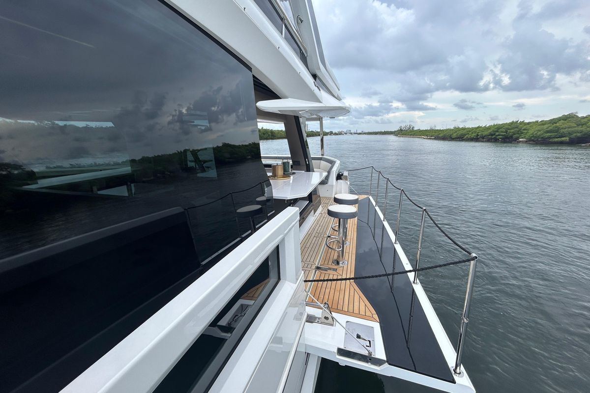 2025 Galeon 64 