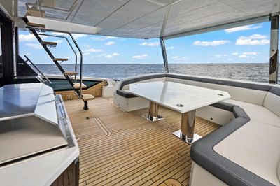 Yacht