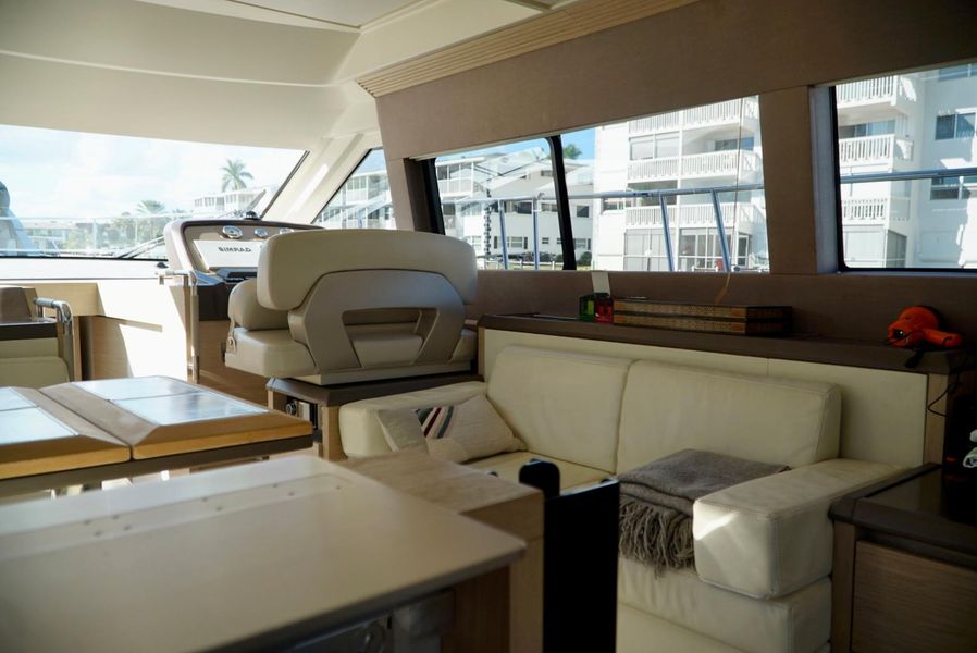 2016 Monte Carlo MC5 Flybridge