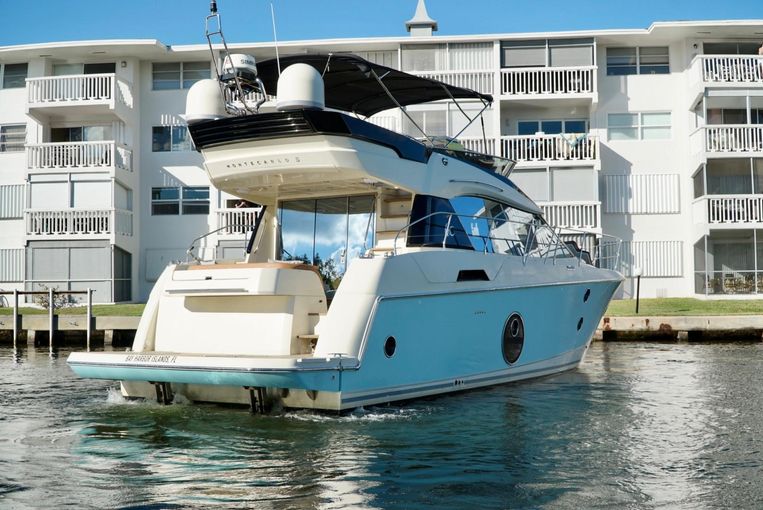 2016-50-monte-carlo-mc5-flybridge