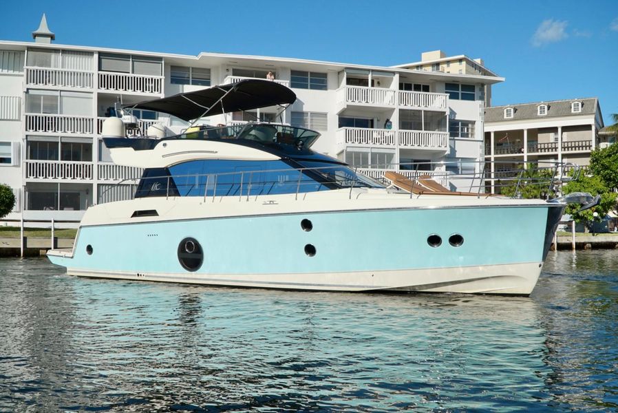 2016 Monte Carlo MC5 Flybridge