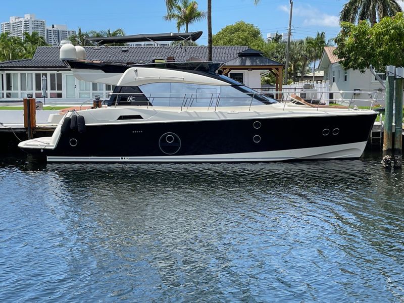 2016 Monte Carlo MC5 Flybridge