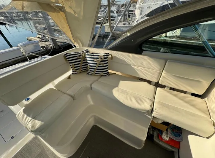 On The Job 2 Yacht Photos Pics 