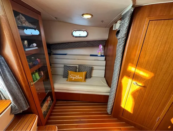 On The Job 2 Yacht Photos Pics 