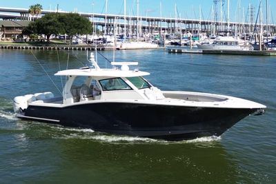 Yacht