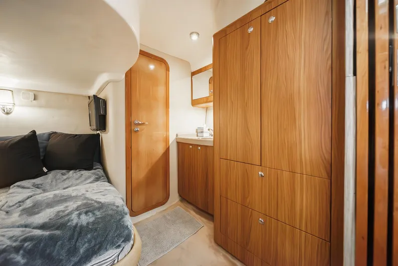 Schatzi Yacht Photos Pics 