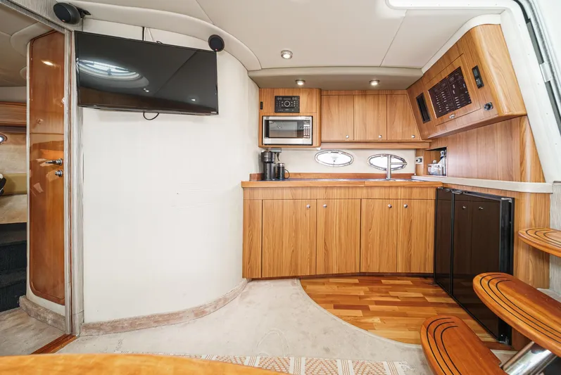 Schatzi Yacht Photos Pics 