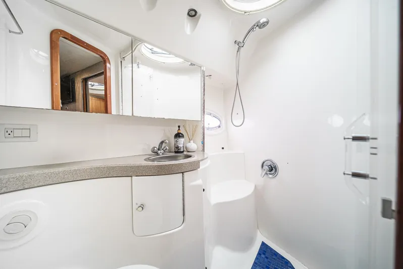 Schatzi Yacht Photos Pics 