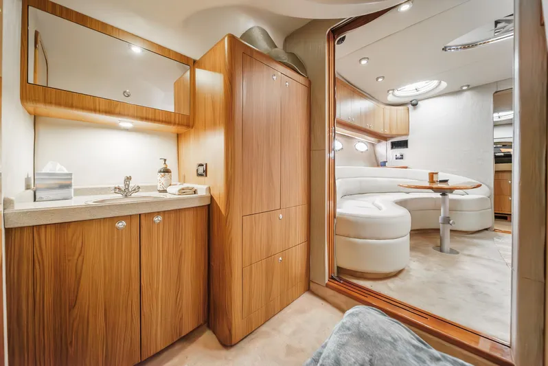 Schatzi Yacht Photos Pics 