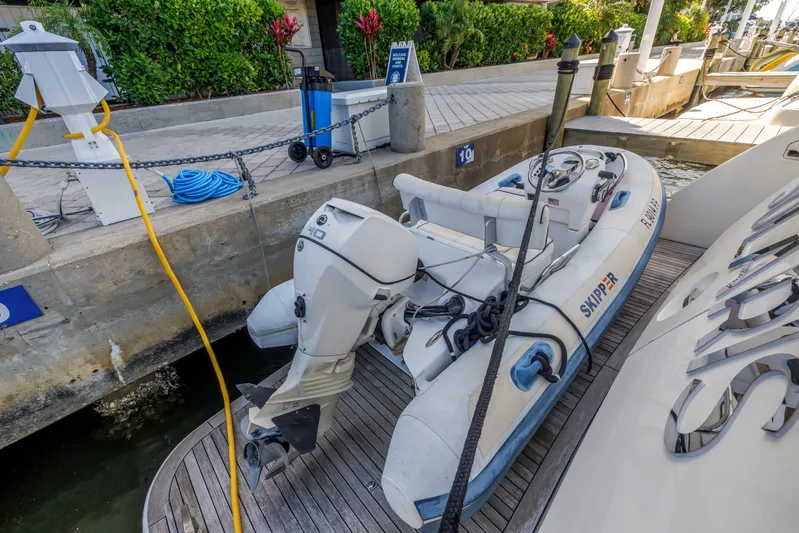 Solaris Yacht Photos Pics 