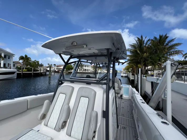 Keri B III Yacht Photos Pics 