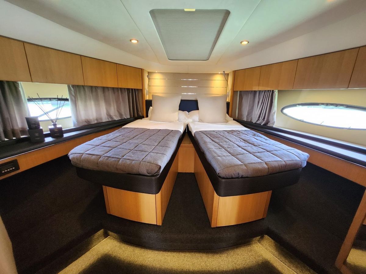 2012 Princess 54 