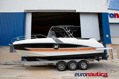 2017 Beneteau Flyer 8.8