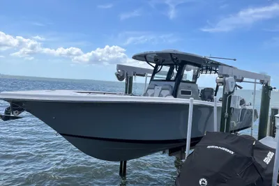 Sea Pro 320 DLX