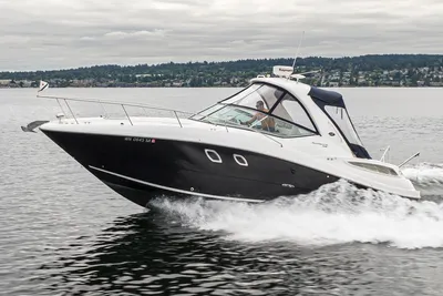 Sea Ray Sundancer 330