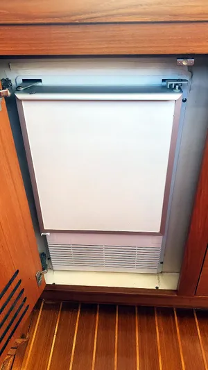 This Is What Yacht Photos Pics Ice Maker