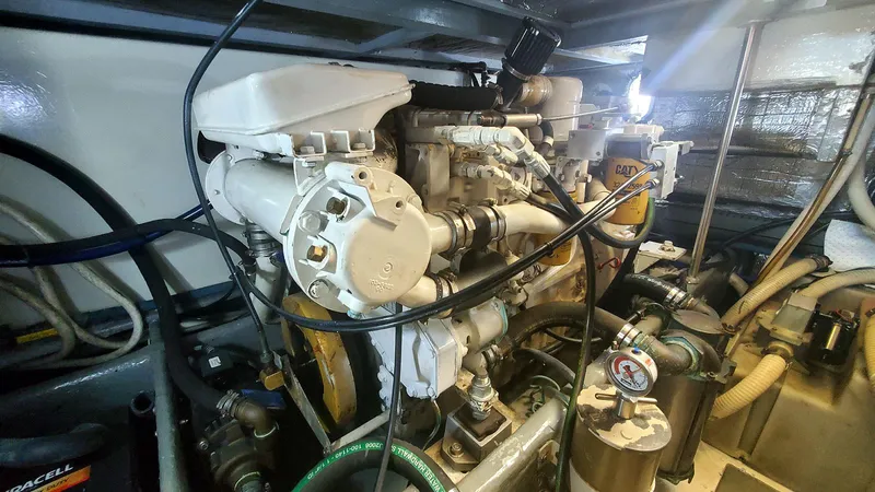 This Is What Yacht Photos Pics Engine Room Starboard Aft