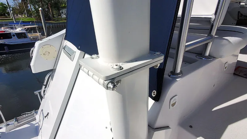 This Is What Yacht Photos Pics Hinged Mast