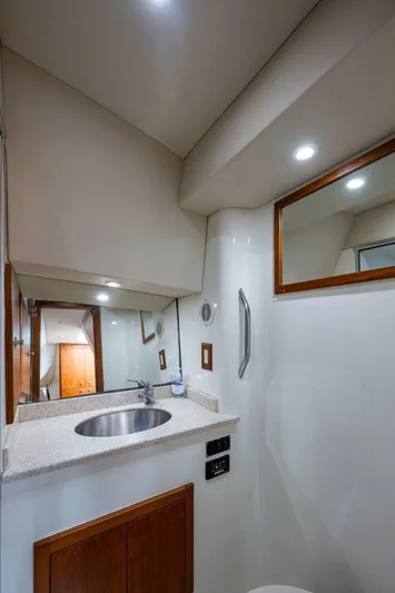 Sore Subject Yacht Photos Pics Albemarle 36 Sore Subject Head