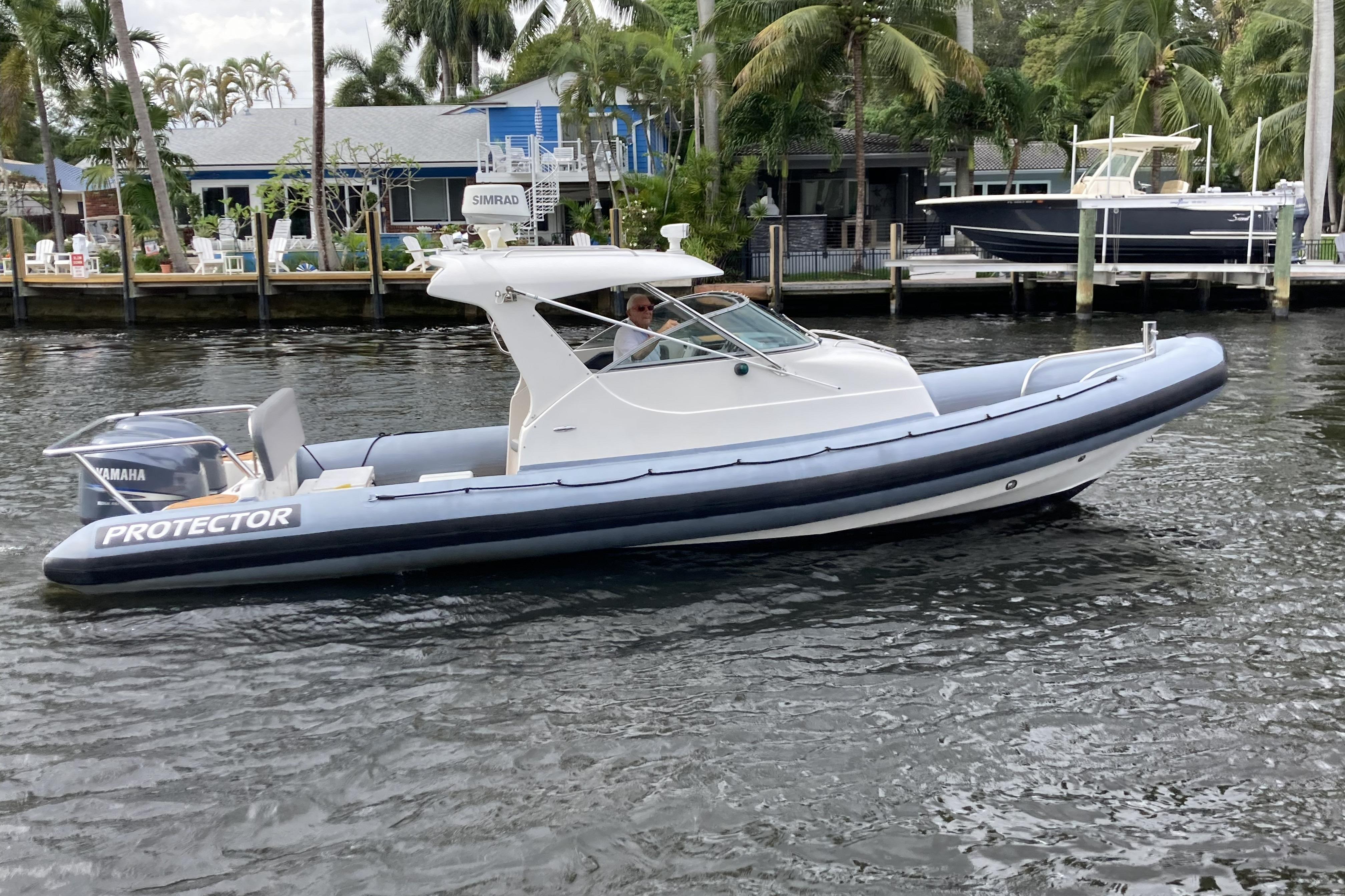 2002 Protector Targa 28