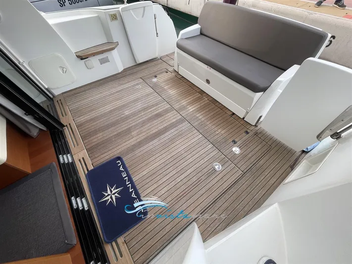  Yacht Photos Pics NC 11 pozzetto