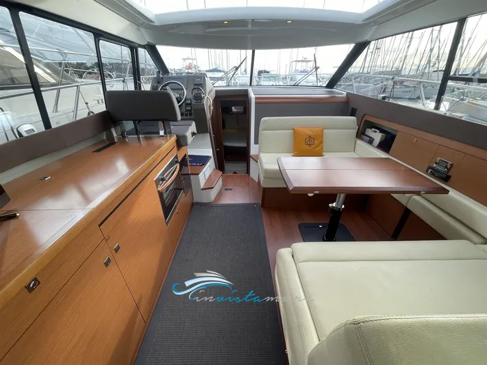  Yacht Photos Pics NC 11 interno