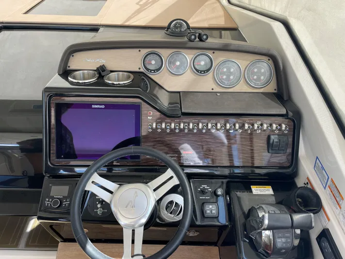 Kickin Tides Yacht Photos Pics 