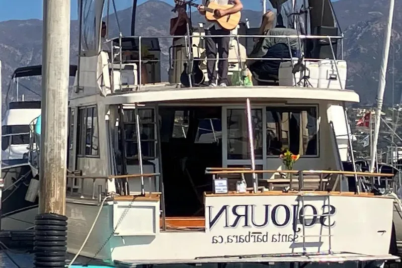 Sojourner Yacht Photos Pics 