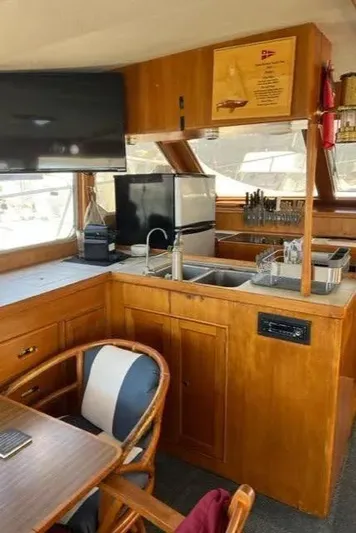 Sojourner Yacht Photos Pics 