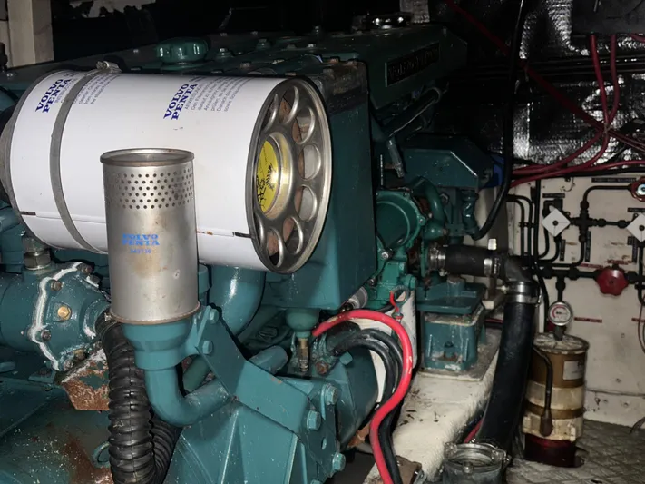 Sojourner Yacht Photos Pics 