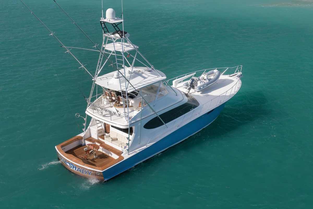 2015 Hatteras 70 