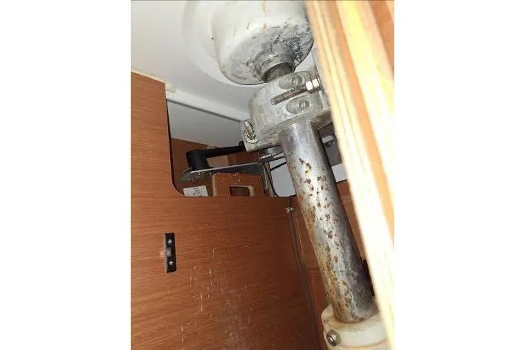 Bermuda Yacht Photos Pics Steering mechanism of 2017 Dufour 412 Grand Large sailboat, showcasing metal components.