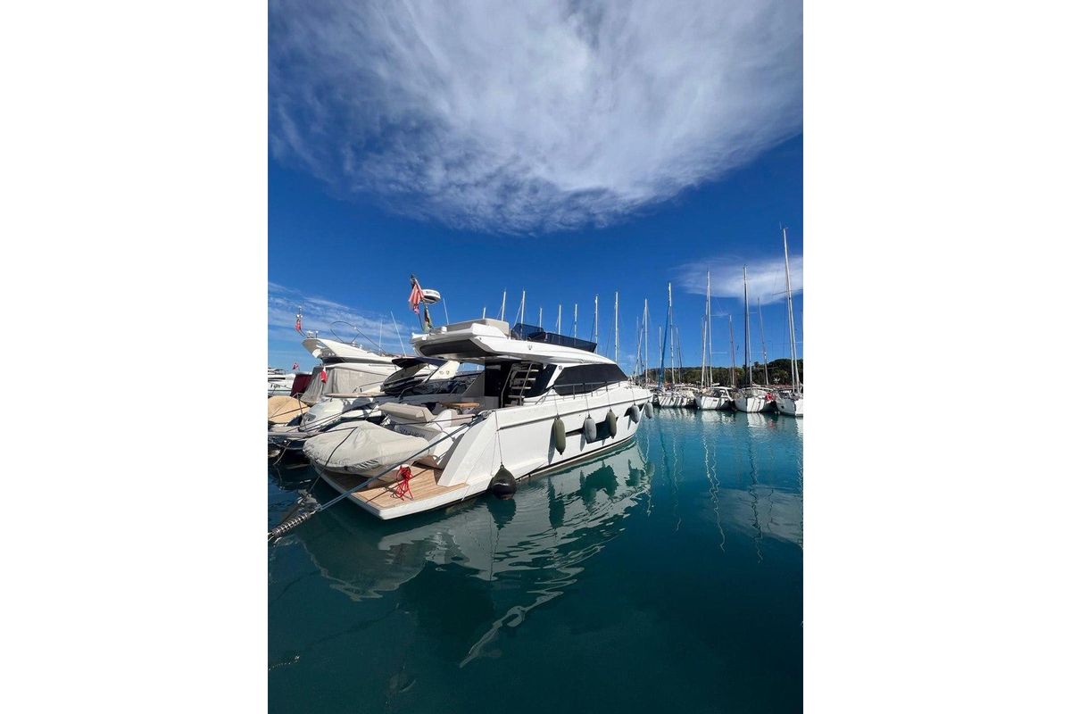 2023 Ferretti Yachts 50 