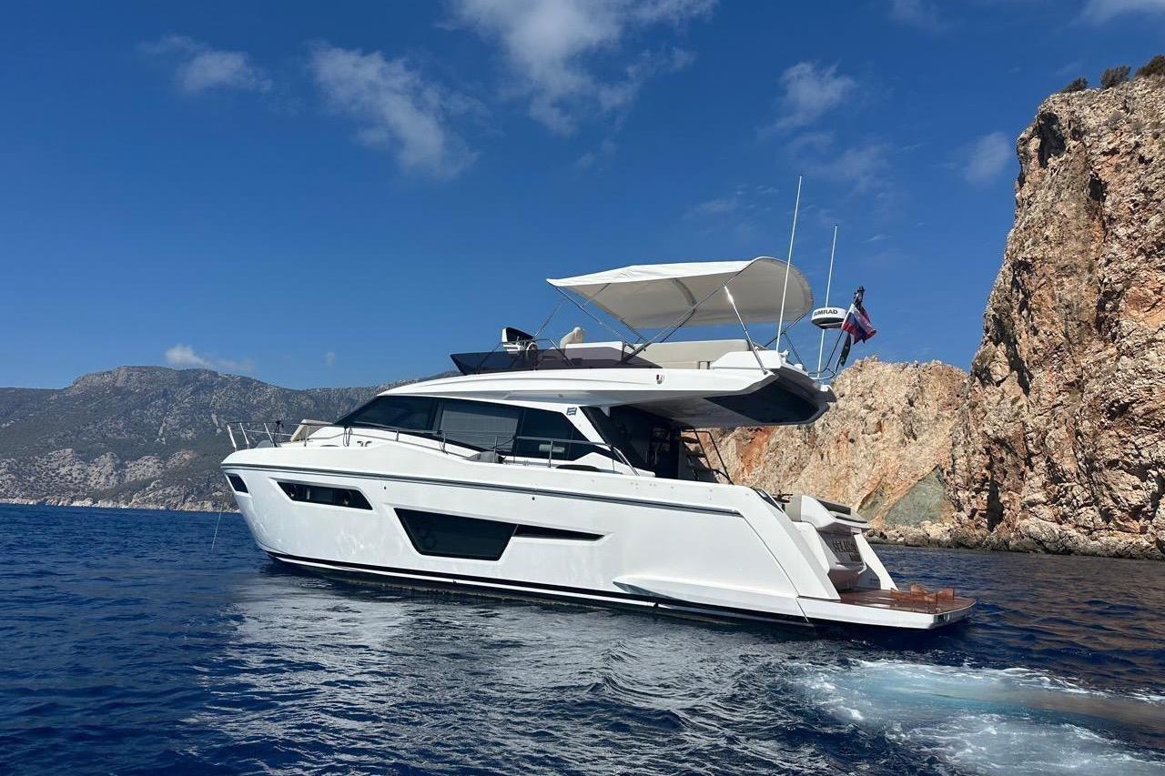 2023 Ferretti Yachts 500