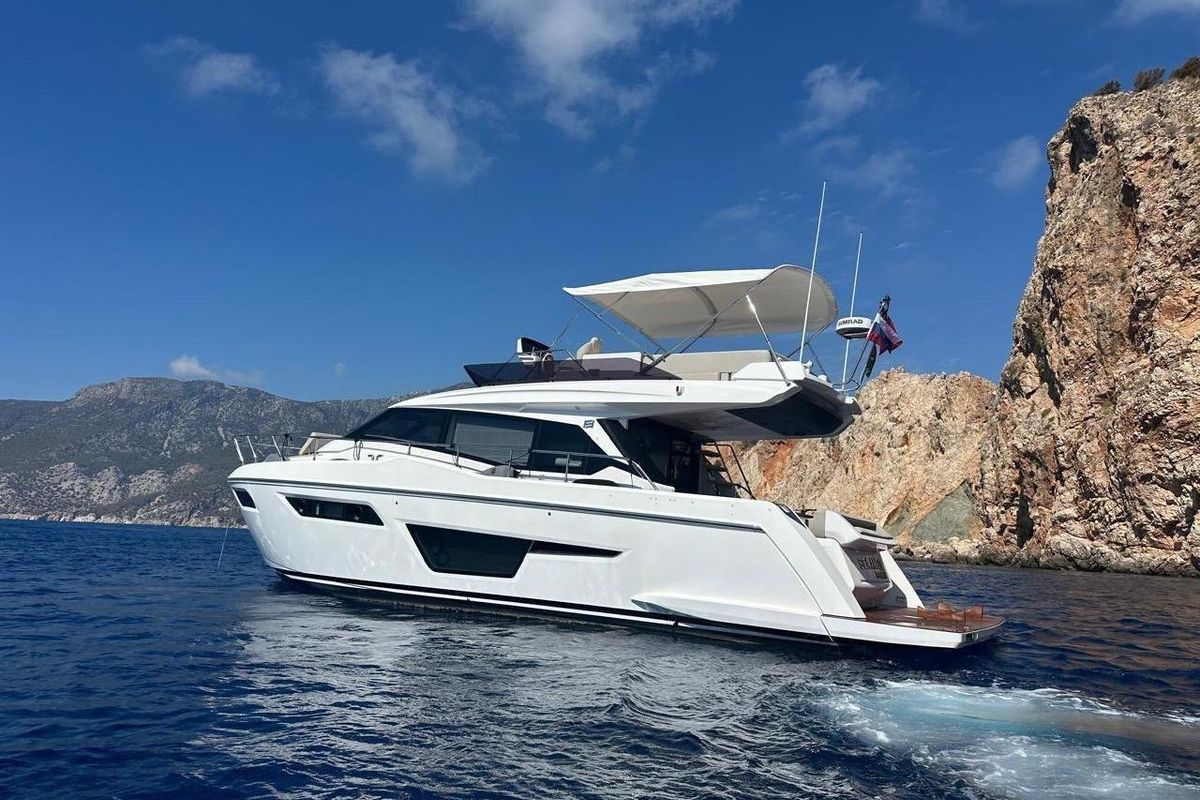 2023 Ferretti Yachts 50 