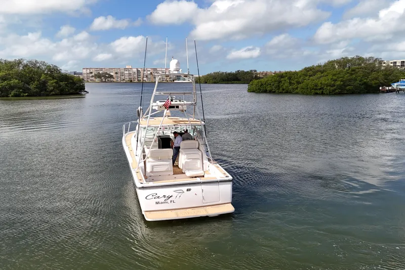  Yacht Photos Pics 2007 Tiara Yachts 3600 Open boat cruising in a scenic waterway near Miami, FL.