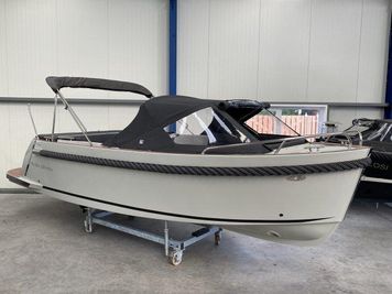 2023 Maxima 620 retro (Op voorraad)