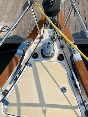 Tangaroa Yacht Photos Pics Tartan 4000 sailboat bow, 2015 model, featuring deck hardware and mooring lines.