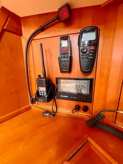 Tangaroa Yacht Photos Pics 