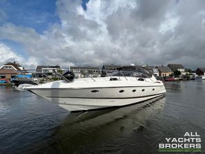 1999 Sunseeker Camargue 44