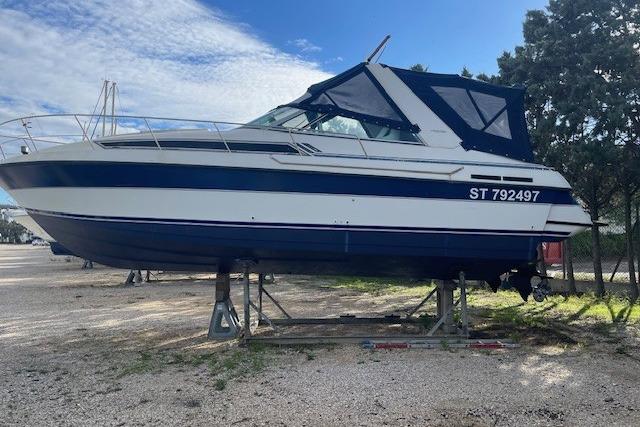 1990 Carver 30 Allegra