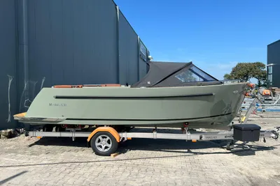 2024 Maxima 630 Tender