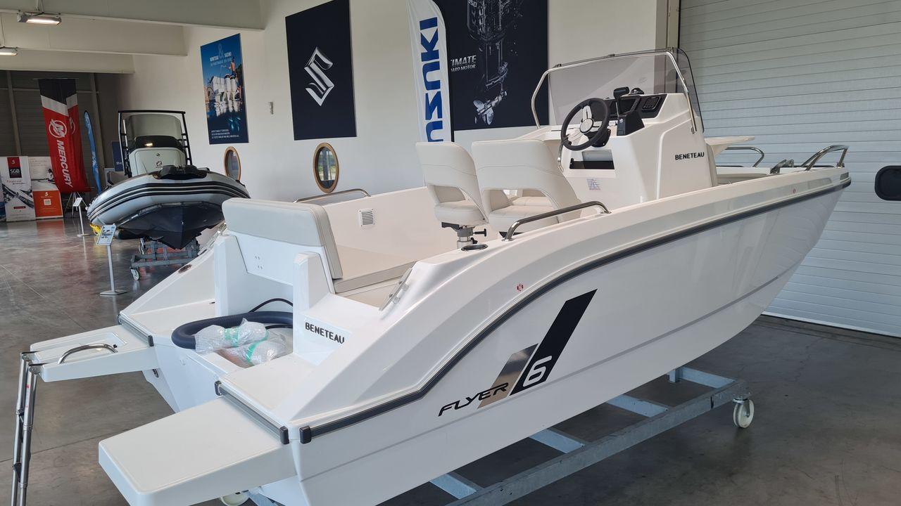 2023 Beneteau Flyer 6 Spacedeck